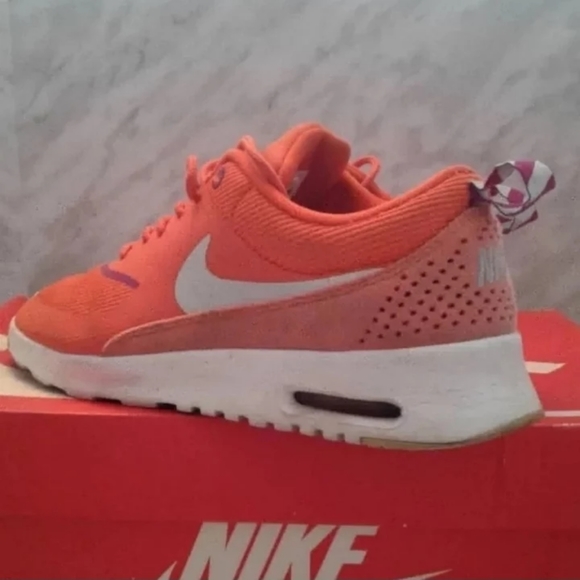 Nike Womens Air Max Thea 599409-800 pink Running Shoes Sneaker Size 7 - Picture 4 of 6